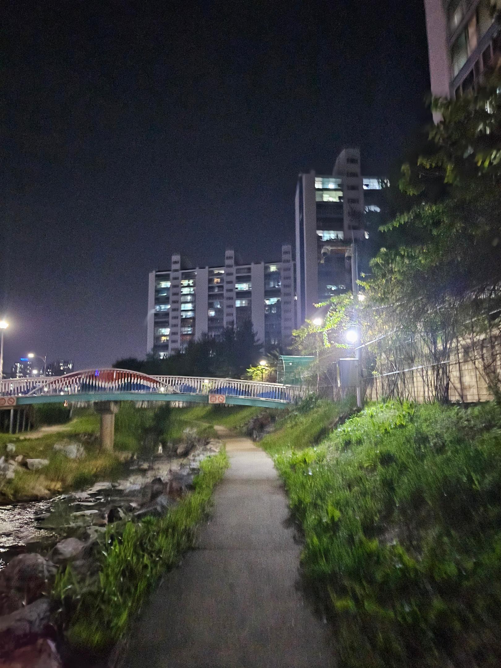 컨텐트 이미지